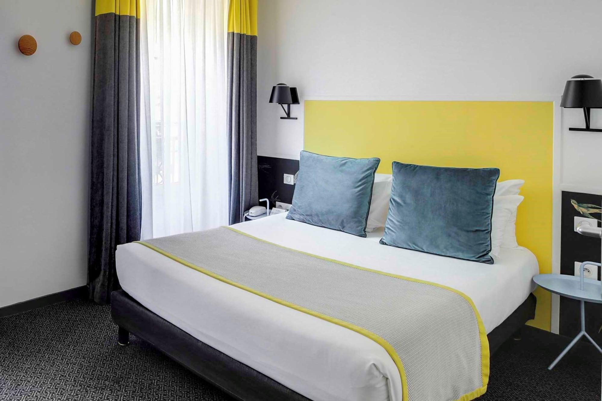 Hotel George - Astotel Париж Екстериор снимка
