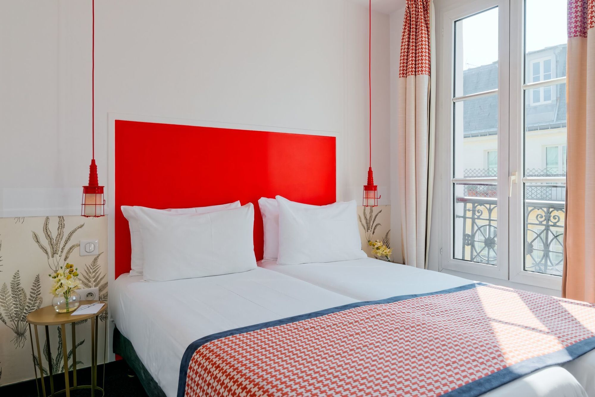 Hotel George - Astotel Париж Екстериор снимка