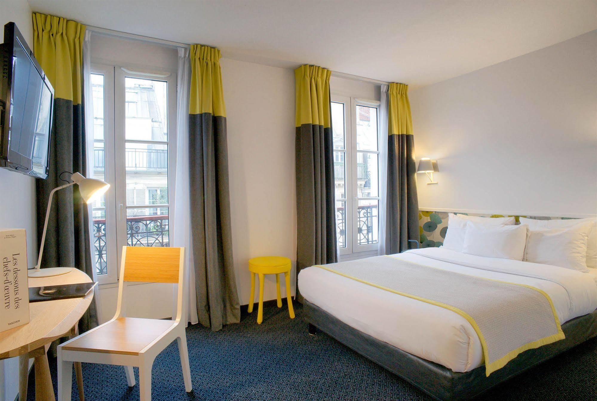 Hotel George - Astotel Париж Екстериор снимка